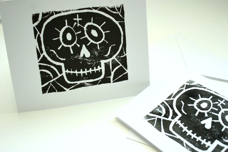 Dia de los Muertos-influenced craft projects perfect for your altar or framed on your gallery wall.