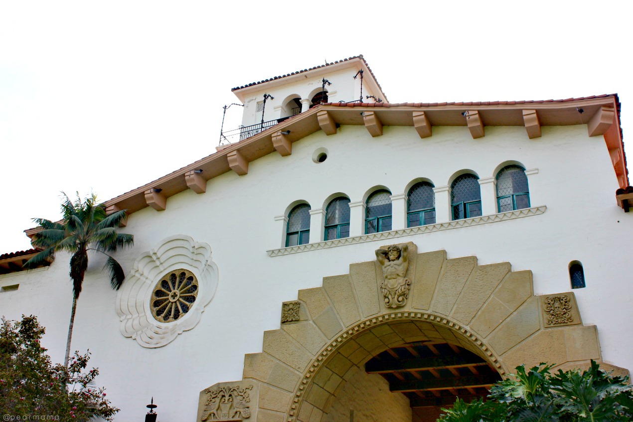 santa-barbara-city-hall-pearmama